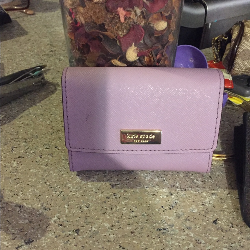 🎉💋💄Kate spade card holder